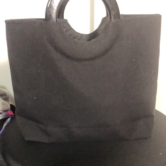 Quirky tote with wooden handles ,magnetic clasp,bright colours in satin fabric - Picture 3 of 5